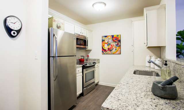 Kitchen and Living Area: Summit at Saratoga